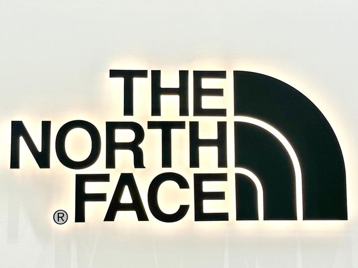 画像: 両手があくって最高！【THE NORTH FACE】やっぱ優秀！「斜めがけバッグ」