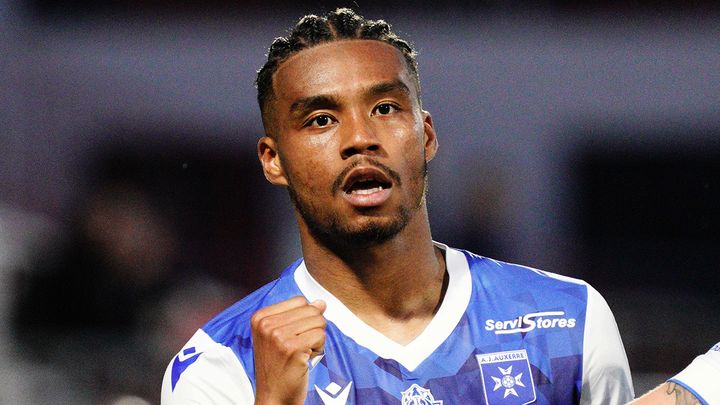 オナイウ阿道が2桁ゴール達成！チームは敗れるも仏2部で首位独走中