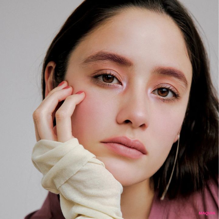 眉 眉メイク ストロベリーラテ眉