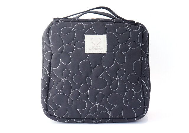 宝島社の大容量コスメポーチムック付録レビュー