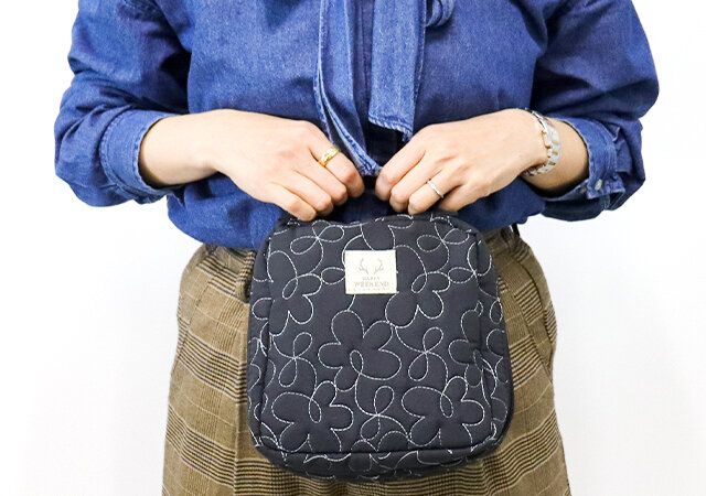 宝島社の大容量コスメポーチムック付録レビュー