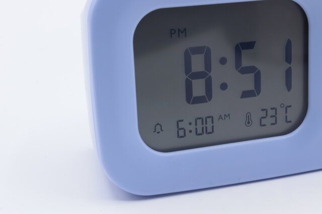 ダイソーのテレビ型デジタル時計の液晶部分