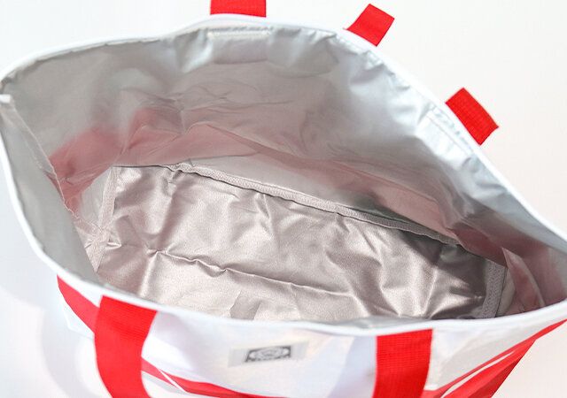 タイガー魔法瓶とコラボ キャリーケースにつけられる♪保冷機能つき大容量バッグは保冷機能付き