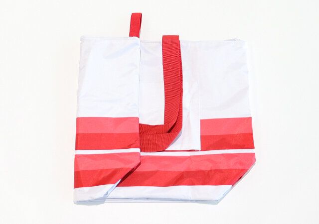 タイガー魔法瓶とコラボ キャリーケースにつけられる♪保冷機能つき大容量バッグは折りたためる