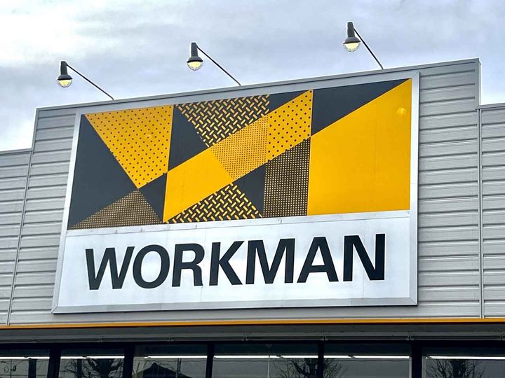 画像: 店内、血眼で探したい！【ワークマン】機能性バッチリ♡ 「ワンタッチ日傘」