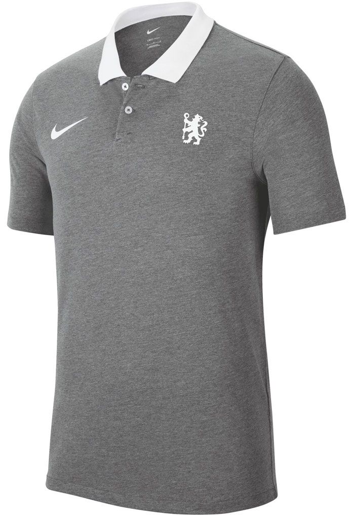 チェルシーにNIKE新作「半袖トップス」が登場！街着に使える“ライオンロゴ”のシンプルデザイン