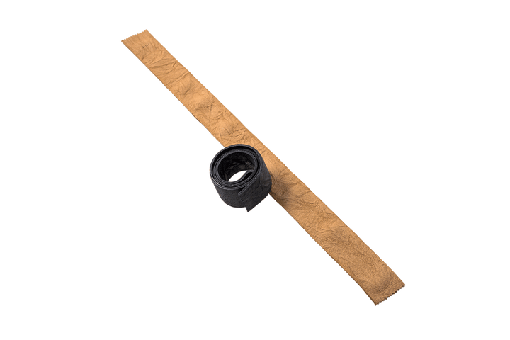 〈i ro se〉のアンクルバンド