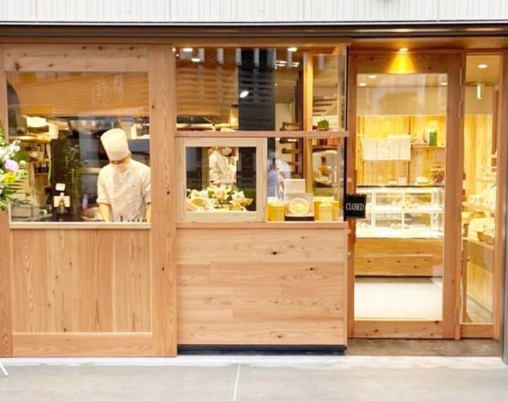 しっとりすぎるバームクーヘンが人気♪老舗の工房併設型店舗「ヴィヨン 二子玉川工房」