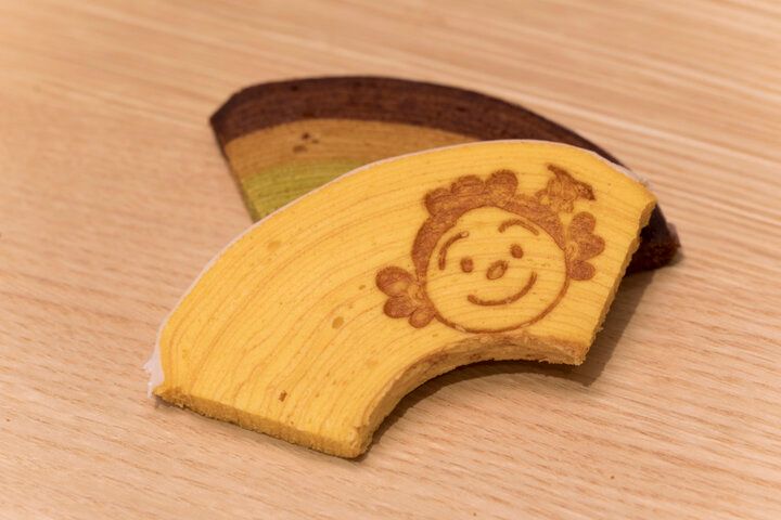 しっとりすぎるバームクーヘンが人気♪老舗の工房併設型店舗「ヴィヨン 二子玉川工房」