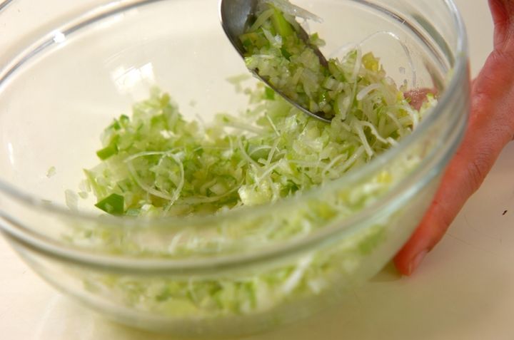 塩ネギキムチ奴の作り方1