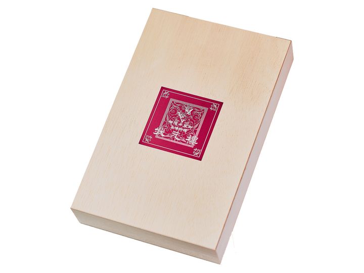 元町・中華街『状元樓』の手土産用フカヒレの木箱