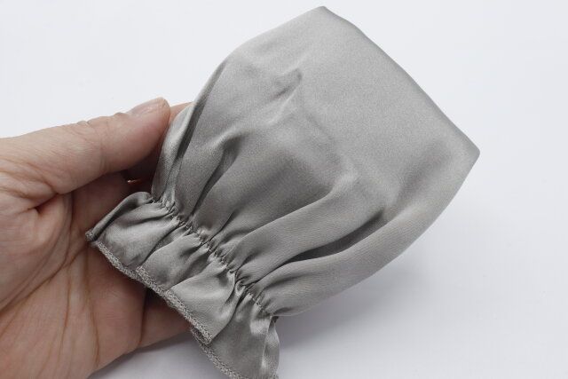 3COINSのシルクナイトキャップ