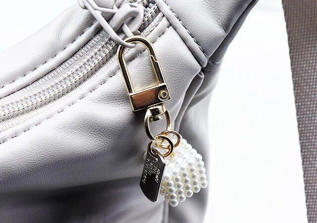 100均セリアのかわいいキーホルダーパール