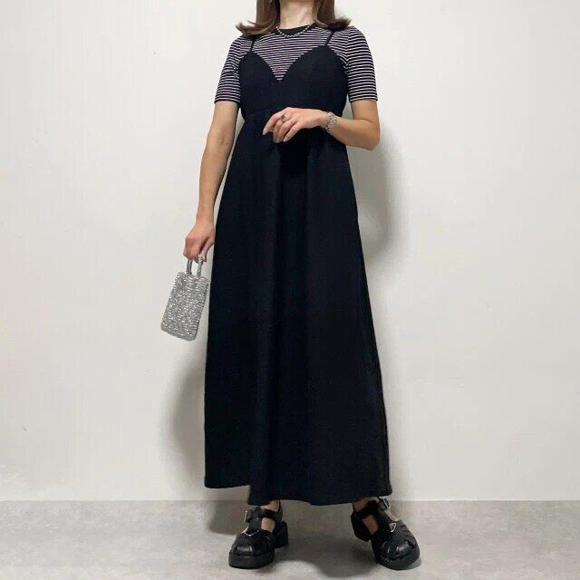 大人女子の春ボーダーコーデ