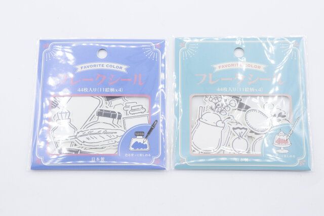 100均セリアの色塗りシール