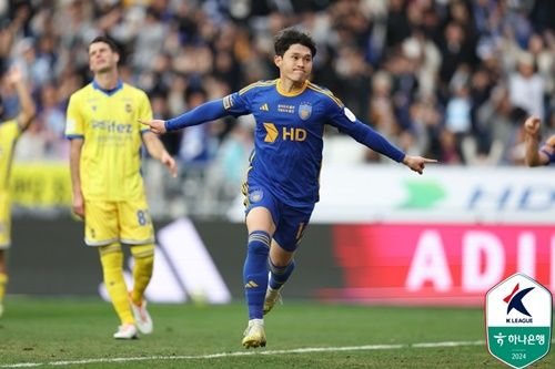 イ・ドンギョン