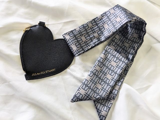 ハートポーチとスカーフ