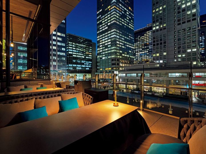 東京『ブリアンツァ トウキョウ』のテラス席