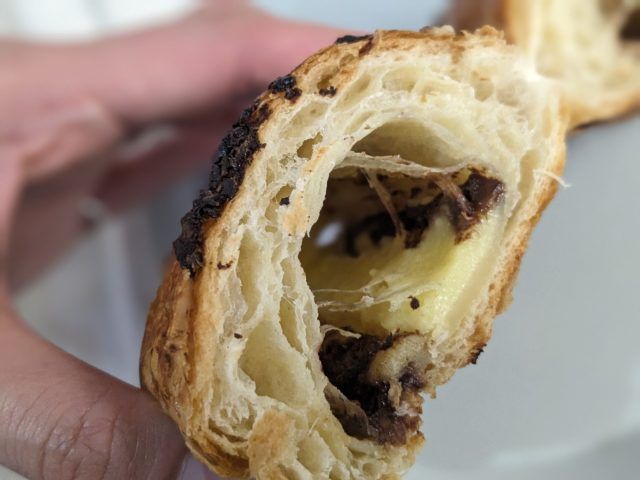 トリプルチョコデニッシュ中身