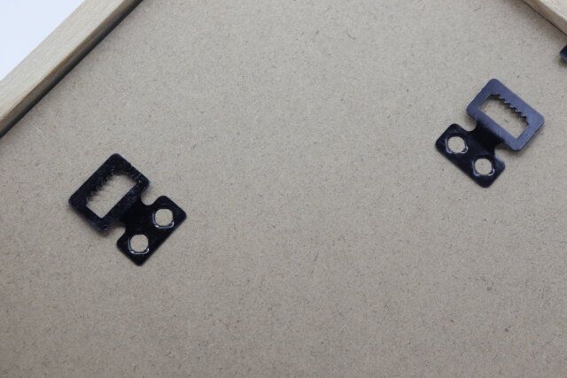 ダイソーのインテリアフォトフレーム（20.3×25.4cm）はタテでもヨコでも使える