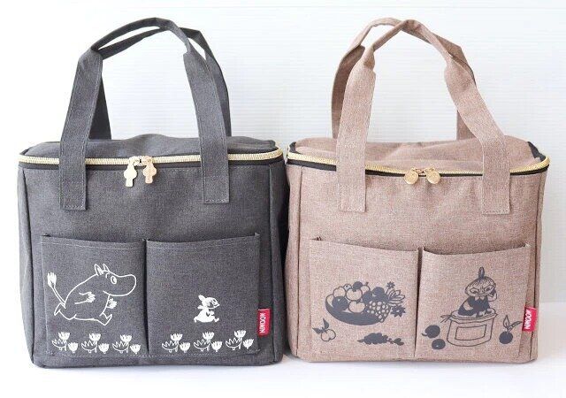 ムーミンの家でも外でも使える ピクニックバッグのBLACKとBEIGE