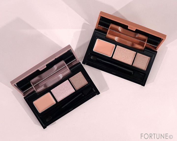 KATE（ケイト） 『ケイト アンダーアイファインダー』