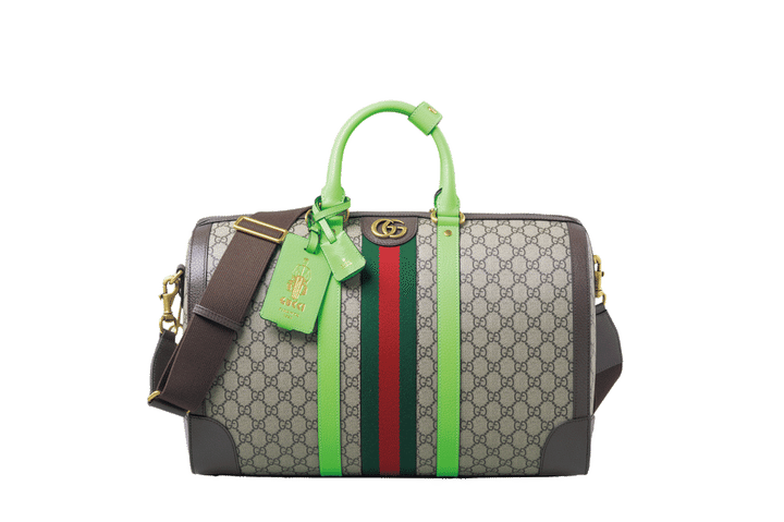 〈グッチ〉のダッフルバッグ