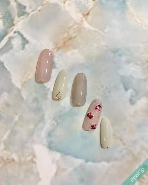 Luxuryが投稿したネイルデザイン [photoid:I0111615] via Itnail Design (731863)