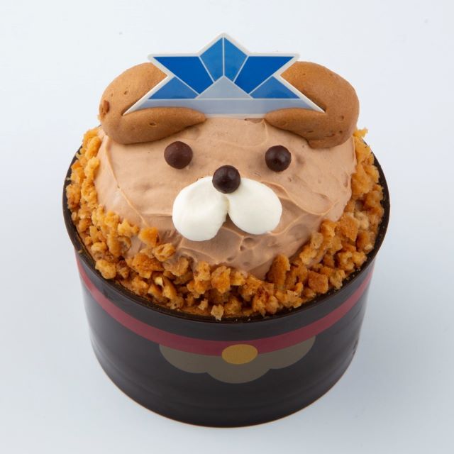 こどもの日 かわいいわんちゃんかぶとケーキ