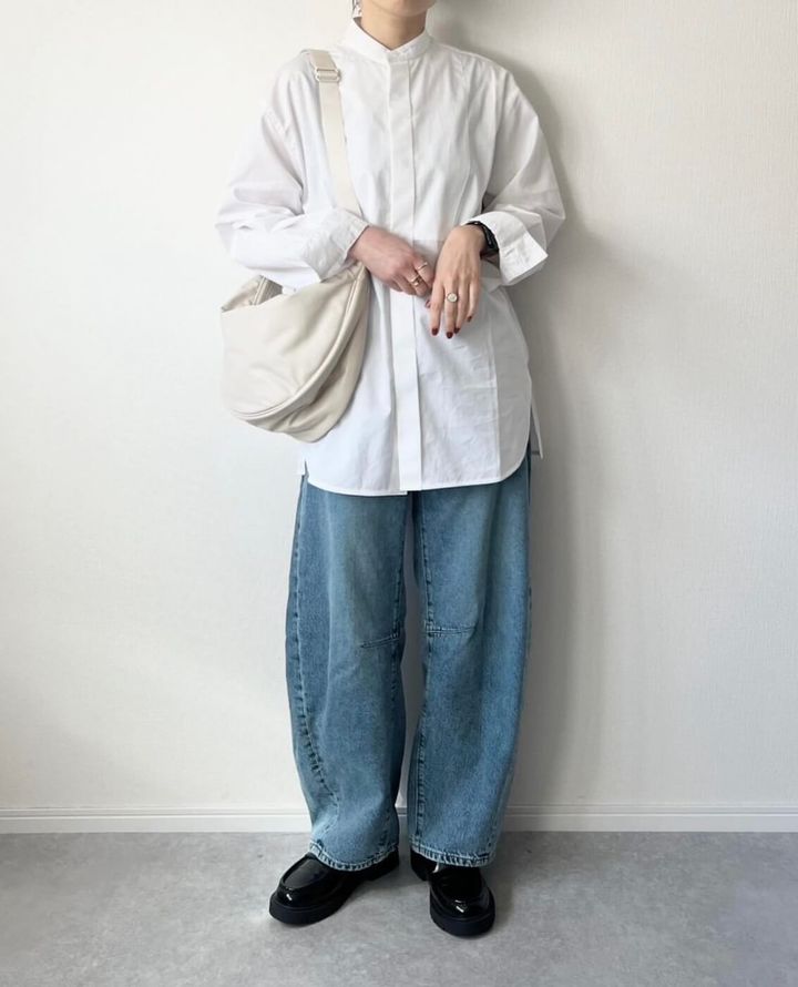 ユニクロ_レザータッチラウンドショルダーバッグ_2