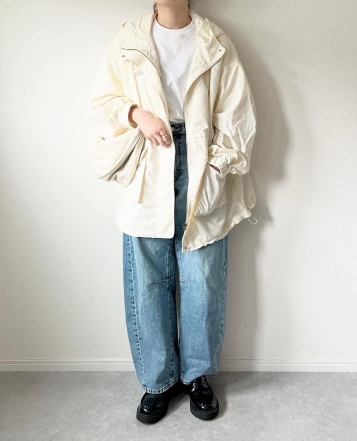 ユニクロ_レザータッチラウンドショルダーバッグ_4