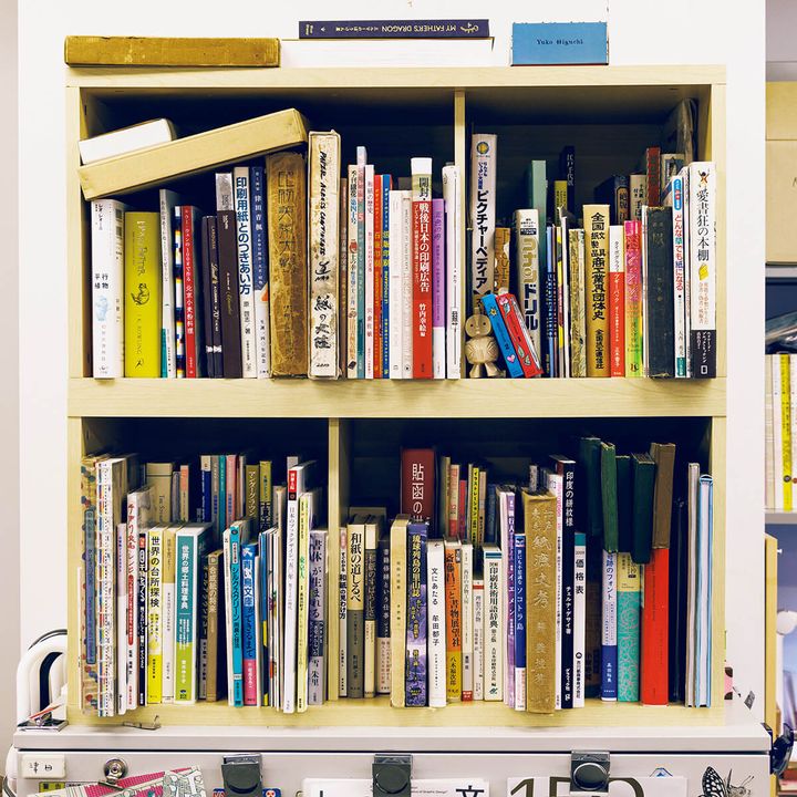 『デザインのひきだし』編集長・津田淳子の本棚