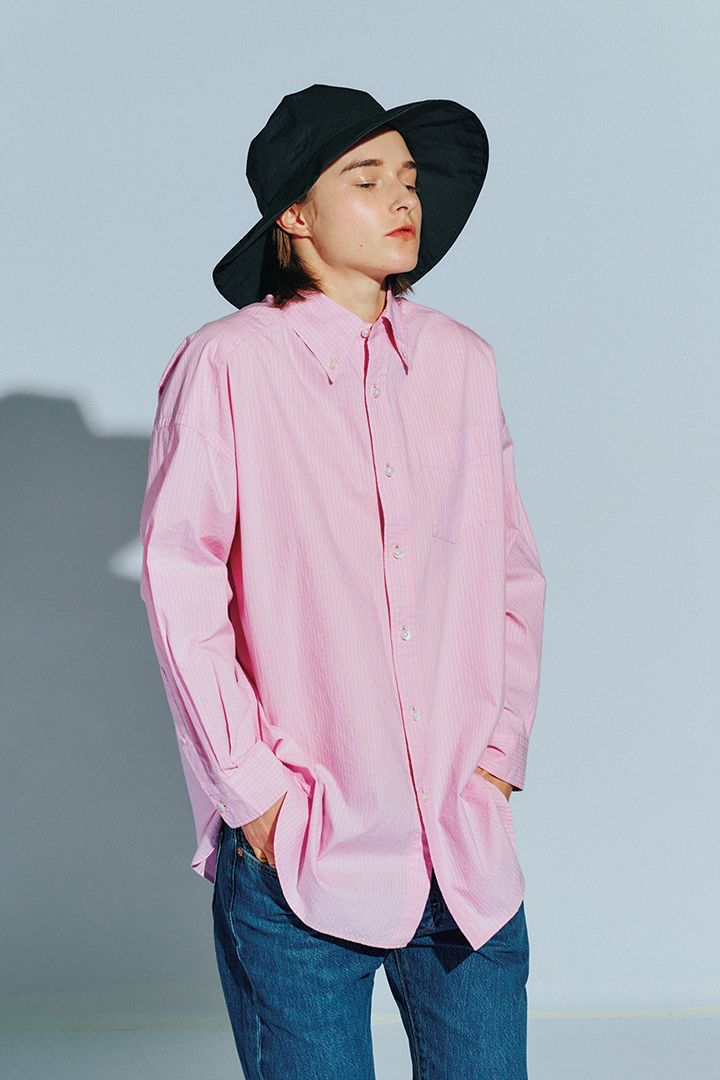 春のオシャレはシャツとローファーに合うオシャレなソックスがマストアイテム！