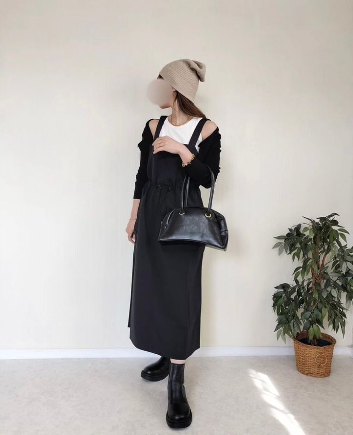 ジーユー_テックジャンパードレス_4