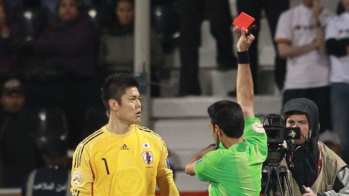 なんとまだ無敗！日本代表の「アジアカップでレッドカードを受けた5名の選手」