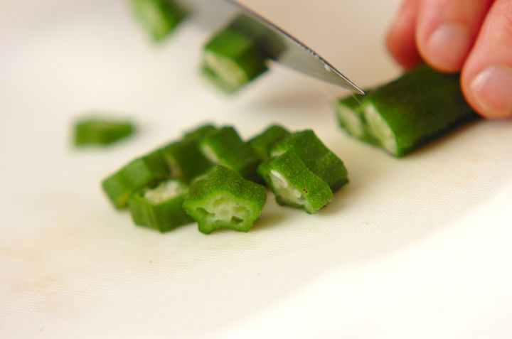 ナスとオクラのサラダの作り方2