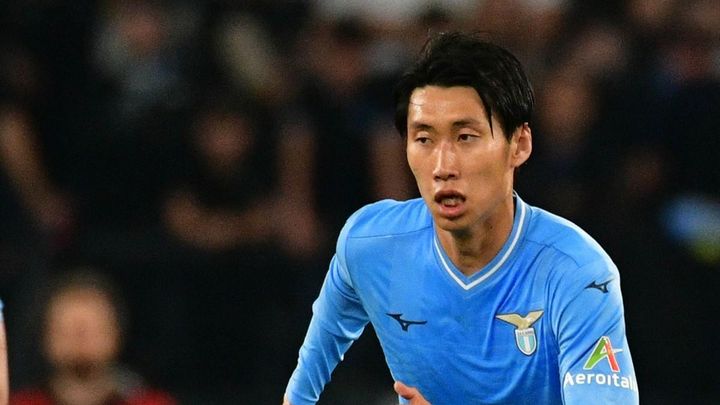 鎌田大地に“奇妙な契約条項”か…ラツィオに「1万6000円を払えば」契約延長できる