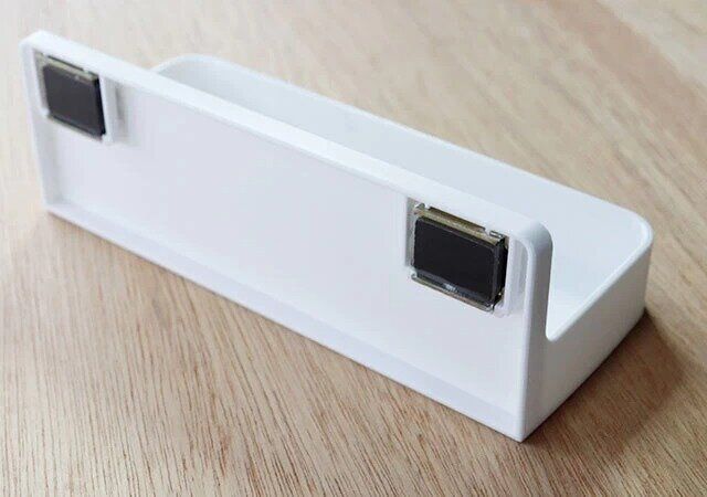 セリアの小物トレイのマグネット