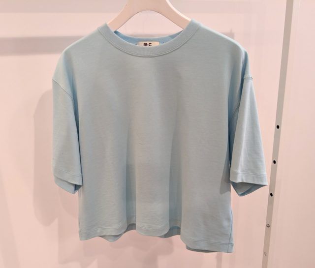 UNIQLO:C「ブルーT」