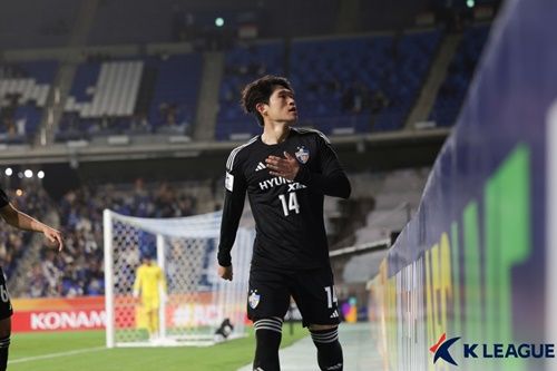 イ・ドンギョン