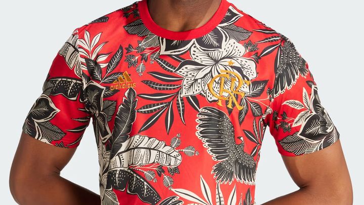 フラメンゴに人気ブランド『FARM Rio』とコラボの限定ジャージが登場 地元の“リオ”を鮮やかに描く