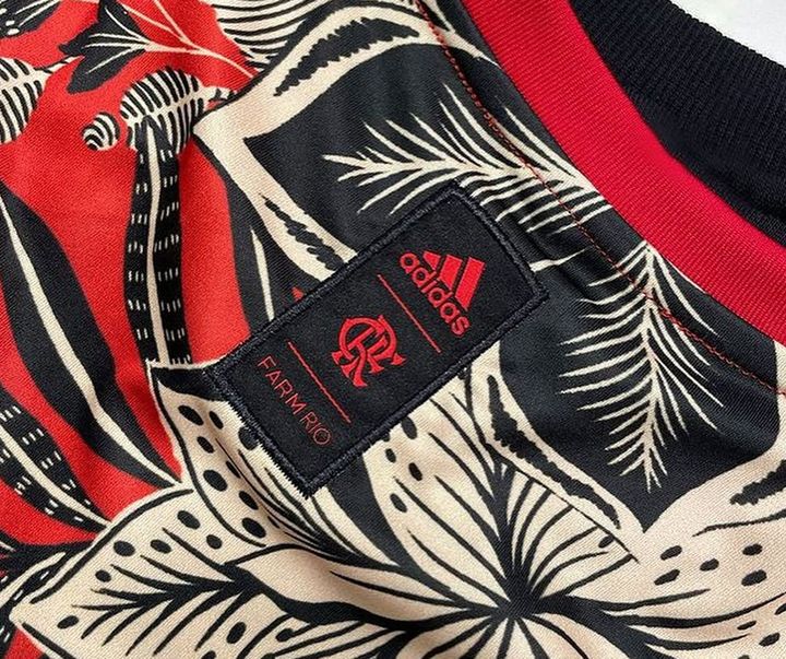 フラメンゴに人気ブランド『FARM Rio』とコラボの限定ジャージが登場 地元の“リオ”を鮮やかに描く