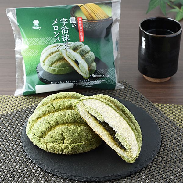 濃い宇治抹茶メロンパン