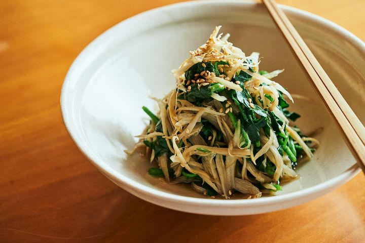 じんわりだしの旨味がしみ出す“クレソンと新ごぼうのおひたし”