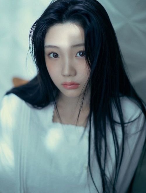 ILLIT・ウォンヒ