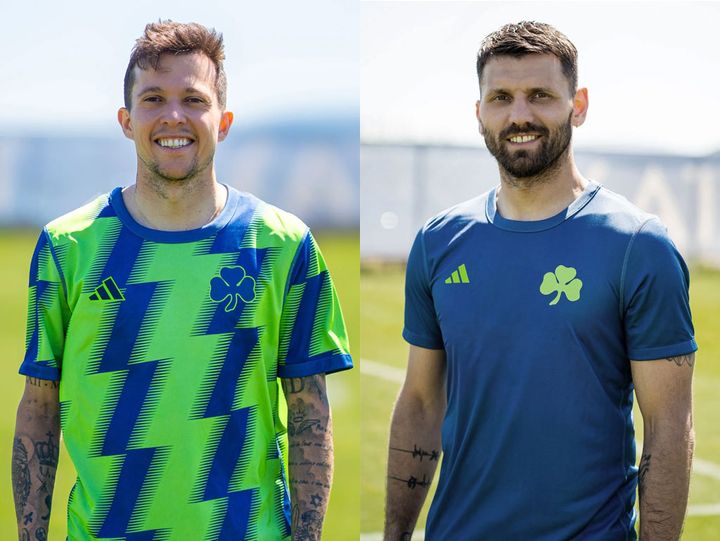 2024-25シーズンの標準仕様？強豪パナシナイコスが「リバーシブル」の来季プレマッチジャージを発表