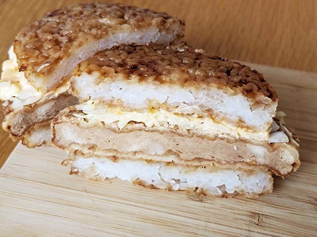 「ごはんチキンタツタ」断面