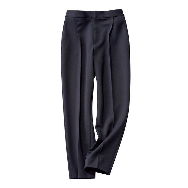 黒パンツ,美脚補正効果,ユナイテッドアローズ,センタープレス