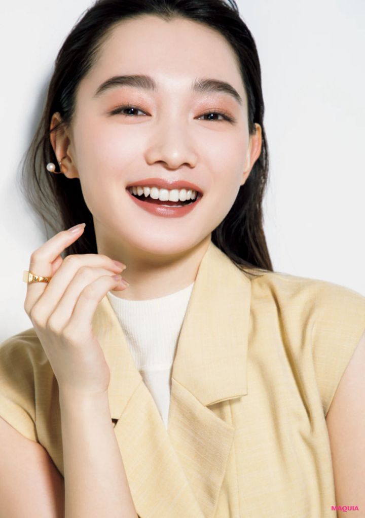 コンサバを“私らしく”アップデートするには？ 人気アーティスト、林 由香里さん&paku☆chanさんが提案_8