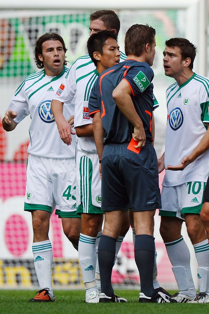 スゴいメンバーだ…長谷部誠がプレーした「最強のチームメイト」ベストイレブン